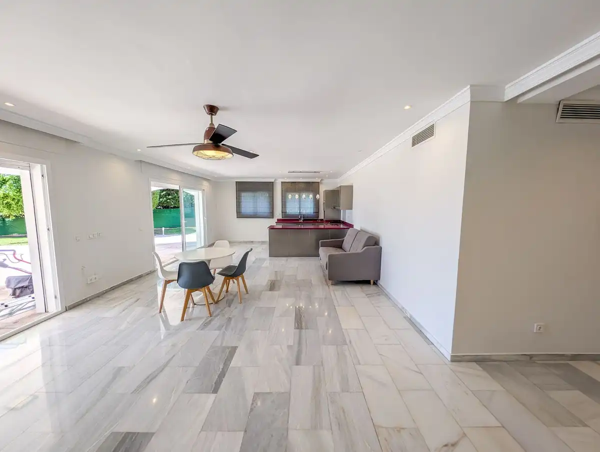 Casa a schiera in vendita a Nueva Andalucía, imagen 7