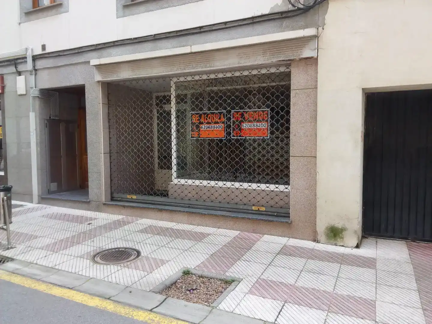 Local de lloguer en Navia, Asturias