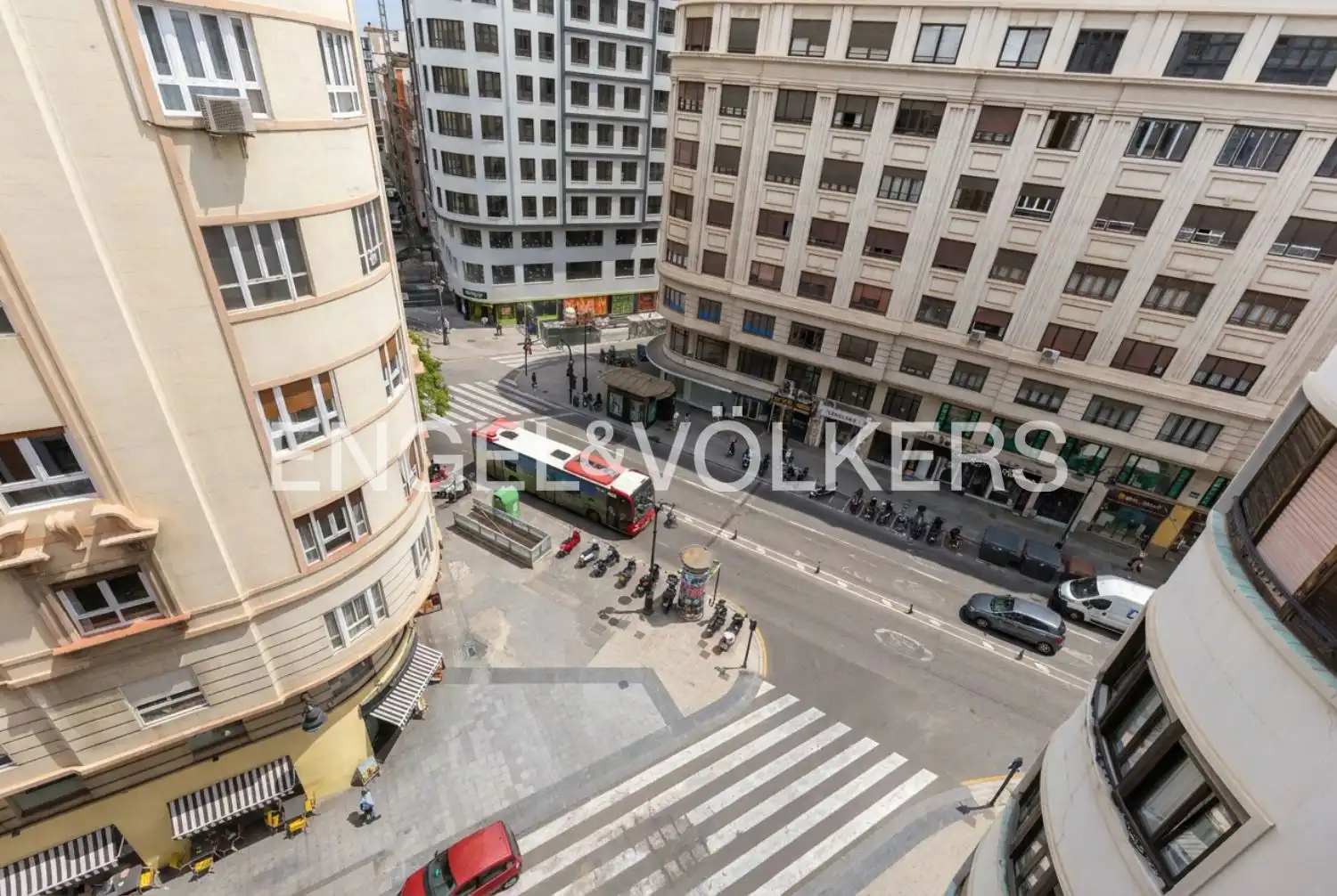 Vista exterior de Pis en venda en Valencia amb Aire condicionat, Calefacció i Parquet