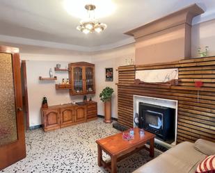 Living room of House or chalet for sale in Letux  with Storage room, Furnished and Oven