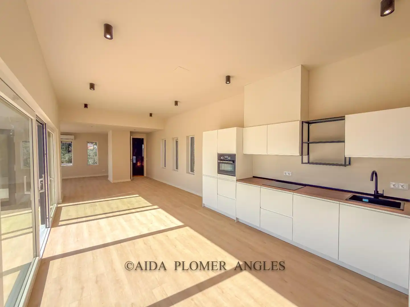Cuina de Casa o xalet en venda en San Jorge / Sant Jordi amb Aire condicionat, Calefacció i Jardí privat