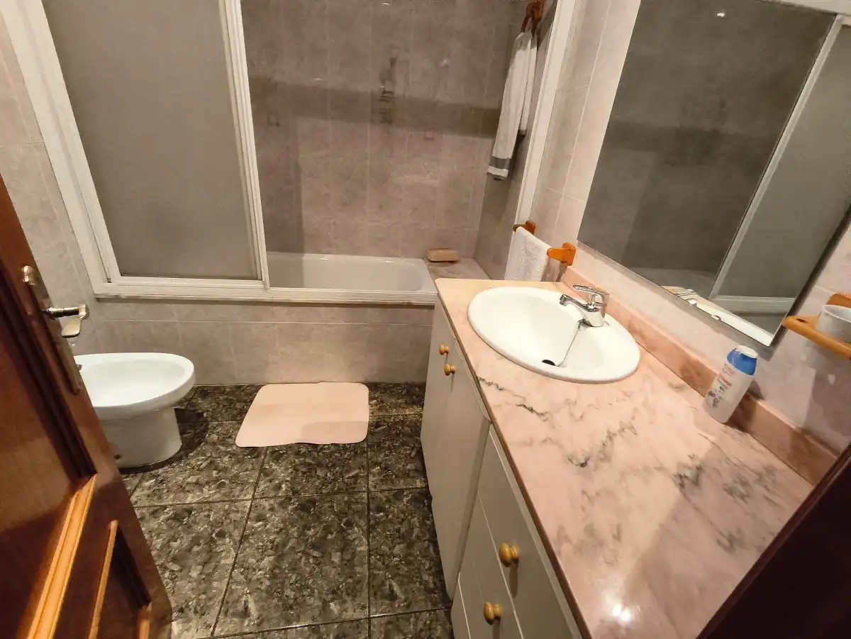 Bathroom of Houses for sale in Alginet  with Furnished and Alarm