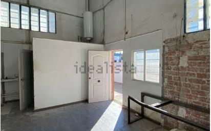 Nau industrial en venda a Parets del Vallès