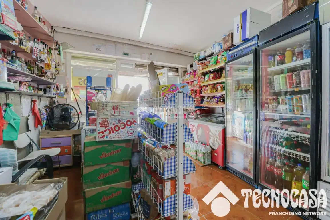 Local comercial en venda a Riu Sud, imagen 9