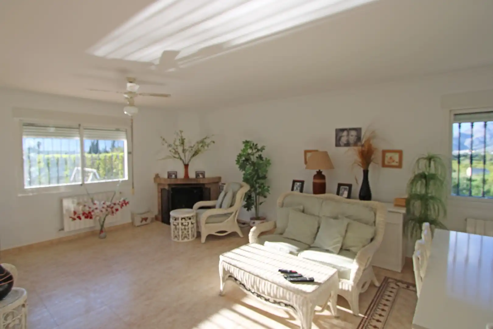Villa mit Pool zum Verkauf in Benidoleig, imagen 6
