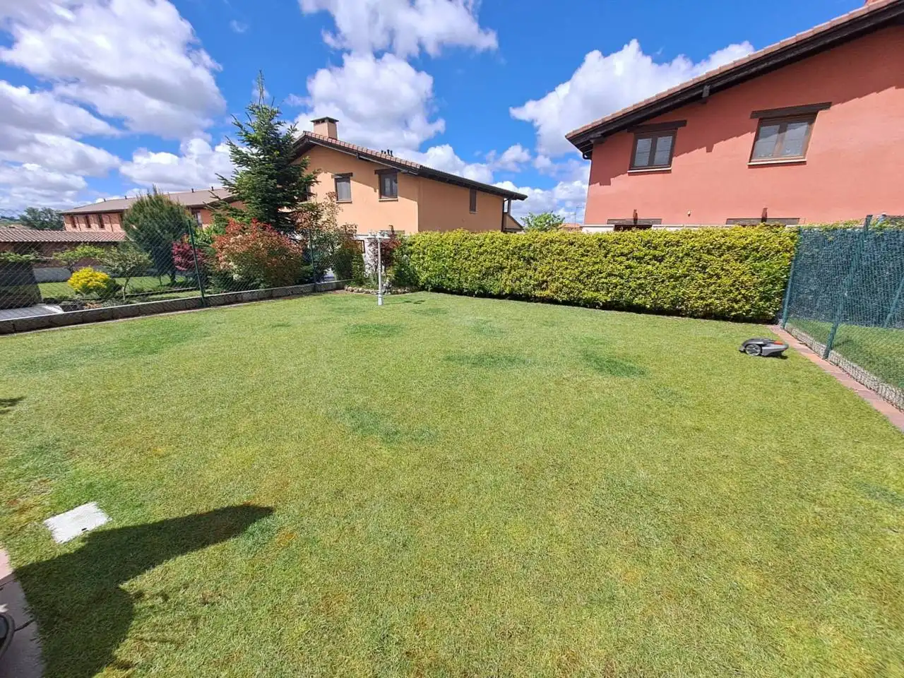 Casa adosada en venda en Villagonzalo Pedernales amb Calefacció, Jardí privat i Terrassa