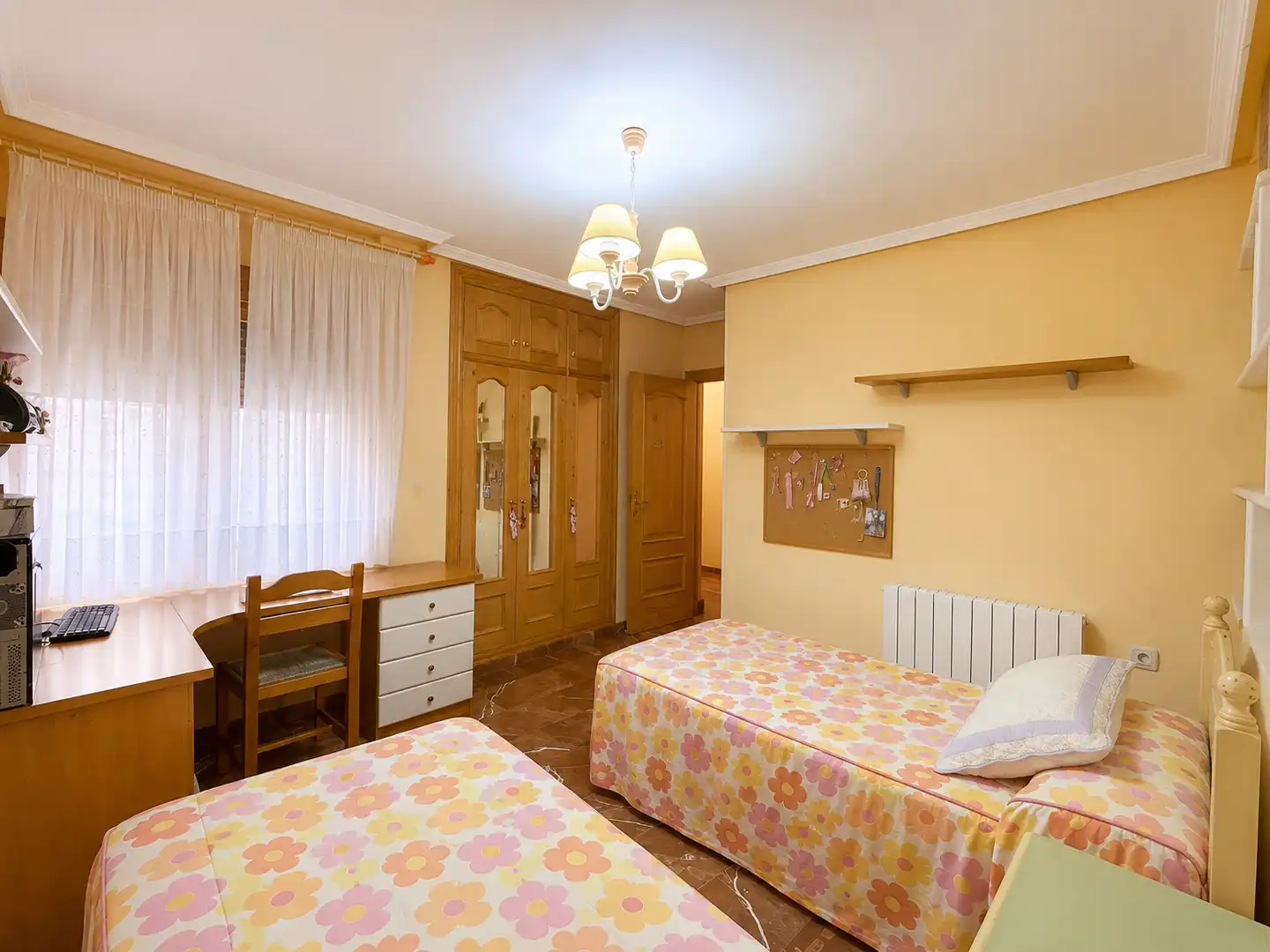 Habitación de Piso en venta en Agost con Terraza, Amueblado y Balcón