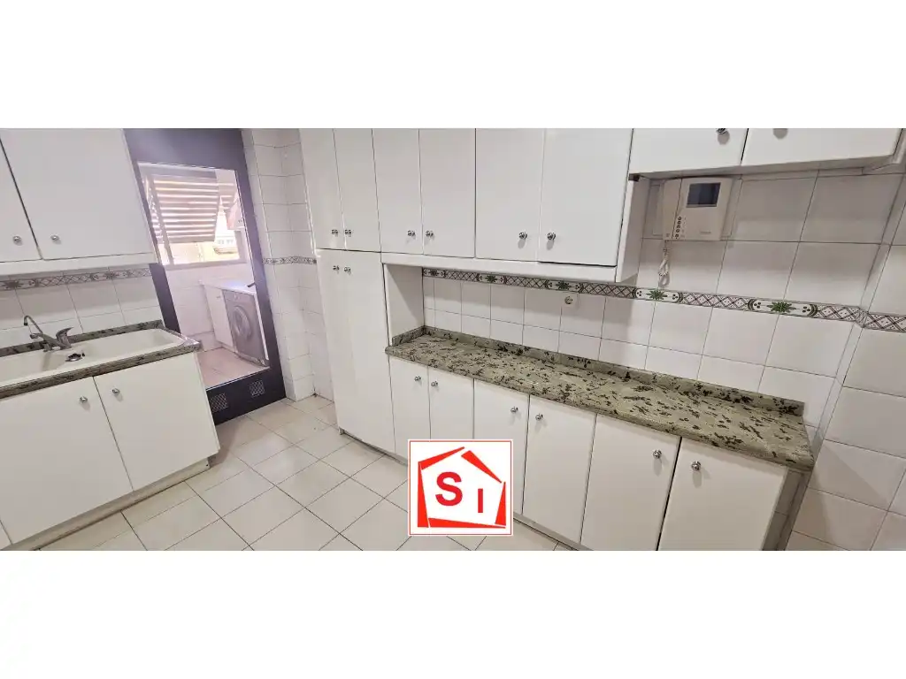 Piso con ascensor en venta en Calle Jumilla, imagen 10
