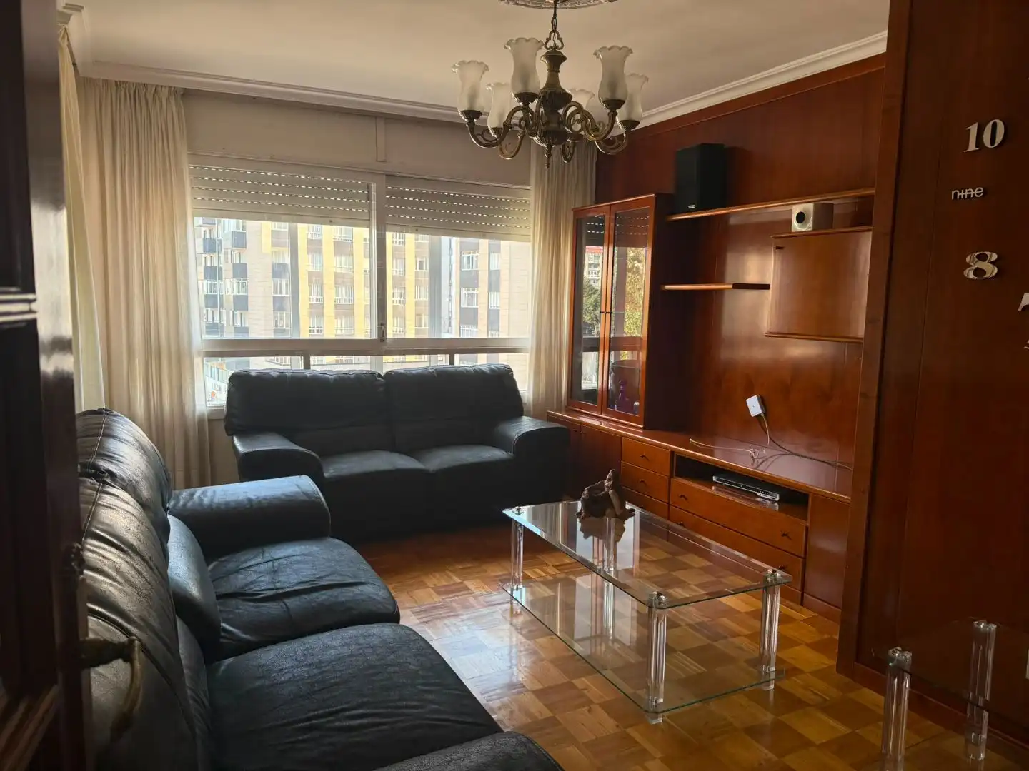 Sala de estar de Piso en venta en Vigo  con Terraza y Balcón