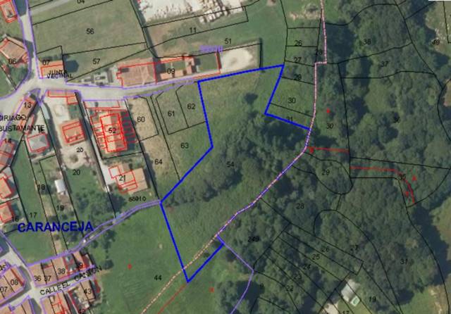 Terreno residencial en Venta en CARANCEJA 1033 SUELO en Reocín
