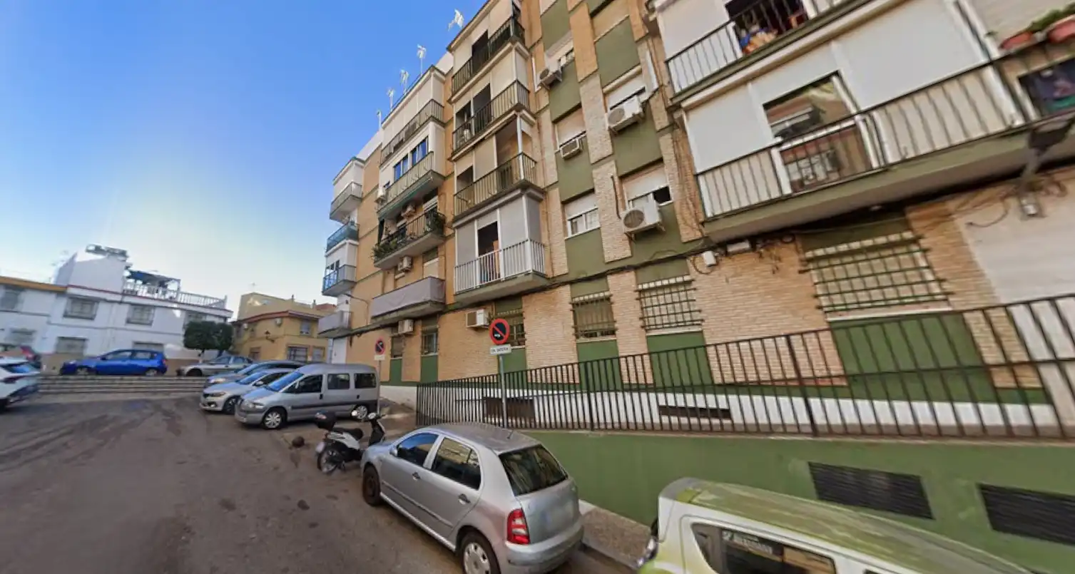 Vista exterior de Pis en venda en San Juan de Aznalfarache