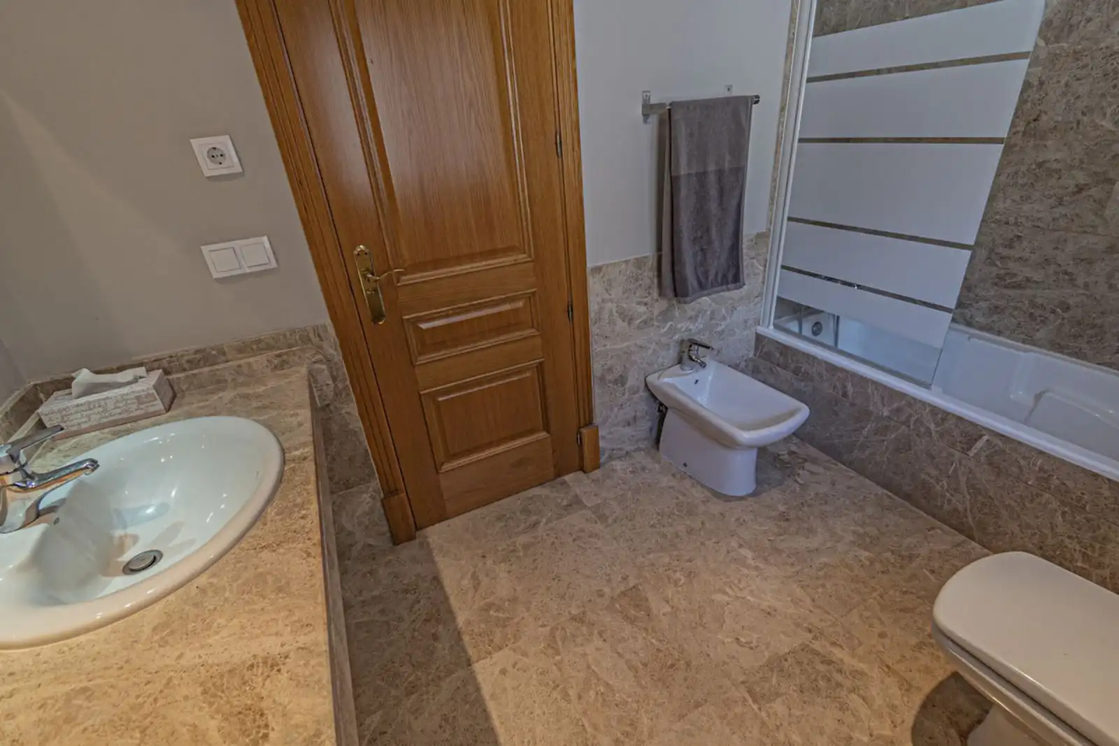 Chalet con piscina en venta en Calle Huerta Chica S/N, imagen 21