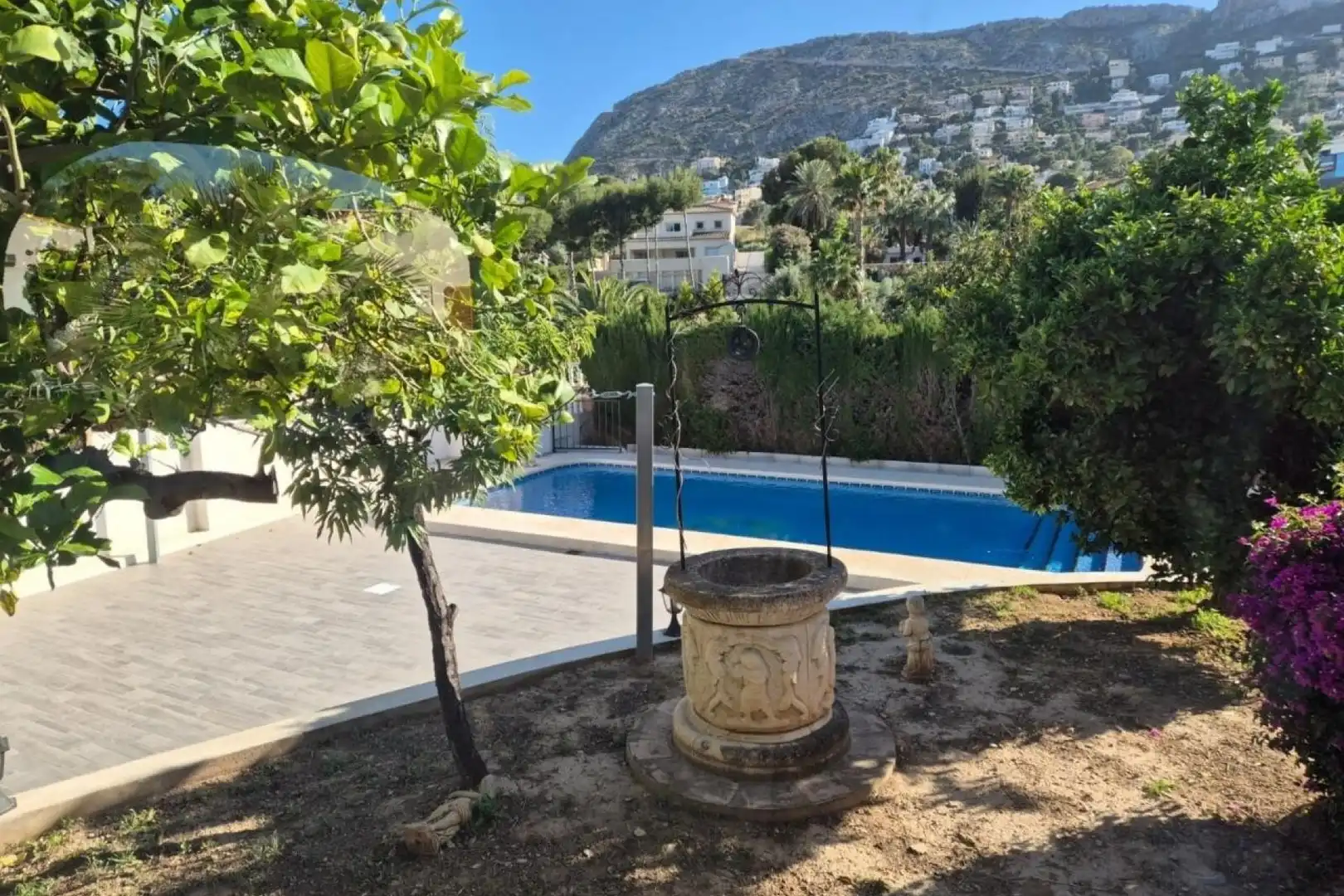 Casa con piscina en venta en Zona Pueblo, imagen 4