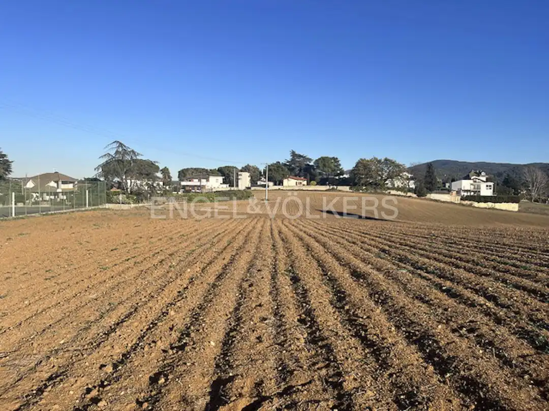 Terreny residencial en venda a Llinars del Vallès