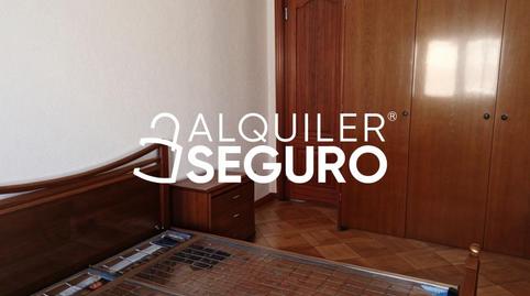 Photo 4 of Flat for rent in Calle Tejar de la Pastora, Numancia, Madrid Capital