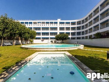 Appartamento con piscina in vendita a Calle de Martí 'l'Humà'