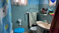 Bathroom of Flat for sale in  Madrid Capital  with Heating, Parquet flooring and Terrace