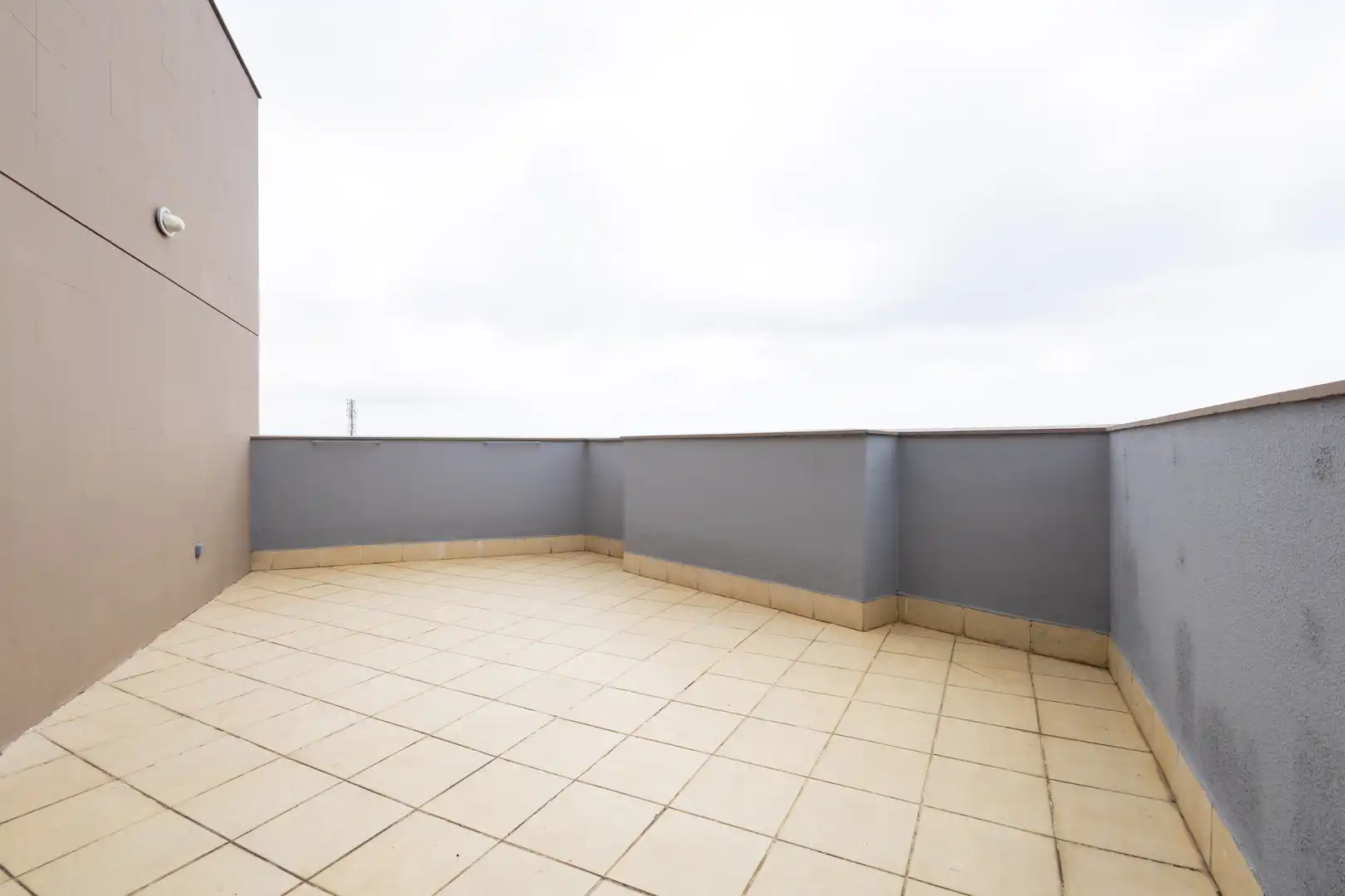 Terraza de Ático de alquiler en San Cristóbal de la Laguna con Terraza, Trastero y Balcón