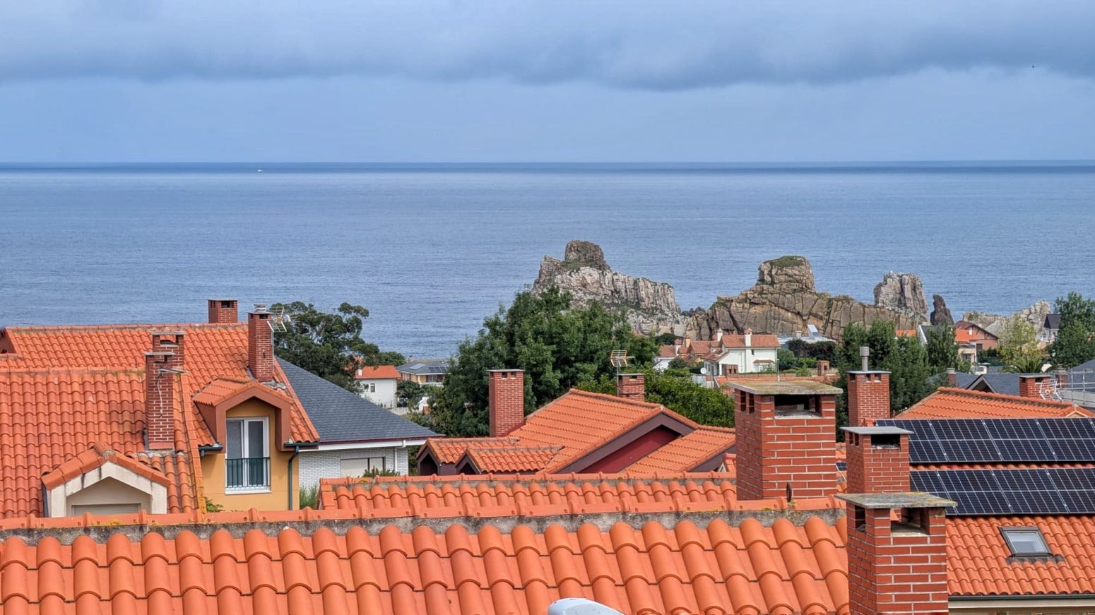 Vista exterior de Piso en venta en Piélagos con Calefacción, Terraza y Trastero