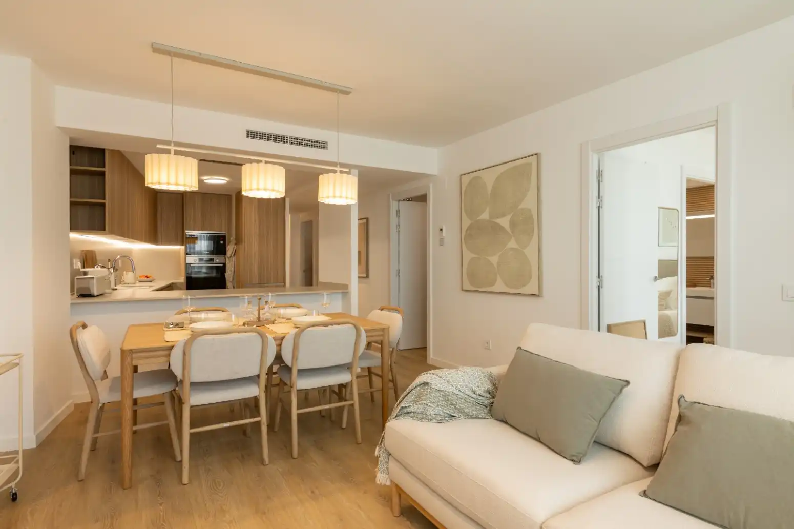 Living room of Flat for rent in Valencia  with Air Conditioner, Swimming Pool and Furnished