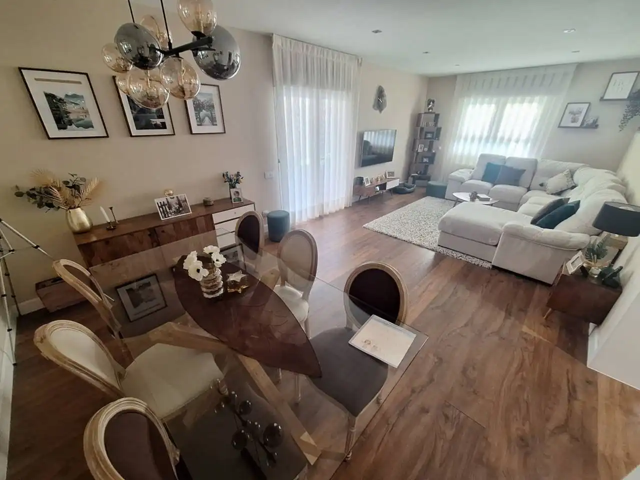 Sala de estar de Casa adosada en venta en Carranque con Aire acondicionado, Calefacción y Terraza