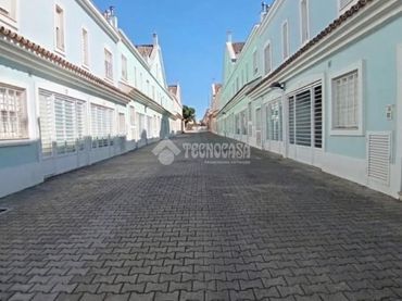 Semi-detached house for sale in El Pasaje Amaranto