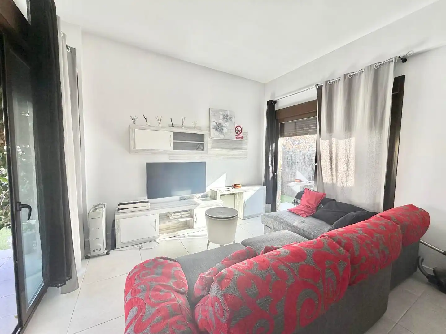 Sala de estar de Casa o chalet de alquiler en Orihuela con Aire acondicionado, Calefacción y Jardín privado
