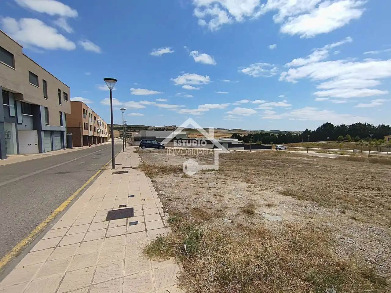 Residencial en venda en Viana