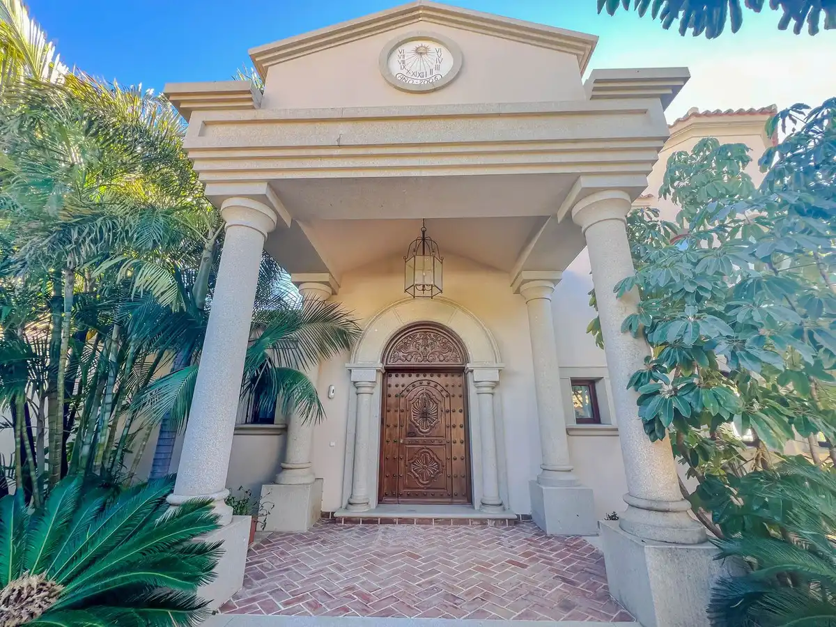 Casa adosada en venta en Benahavís con Aire acondicionado y Terraza