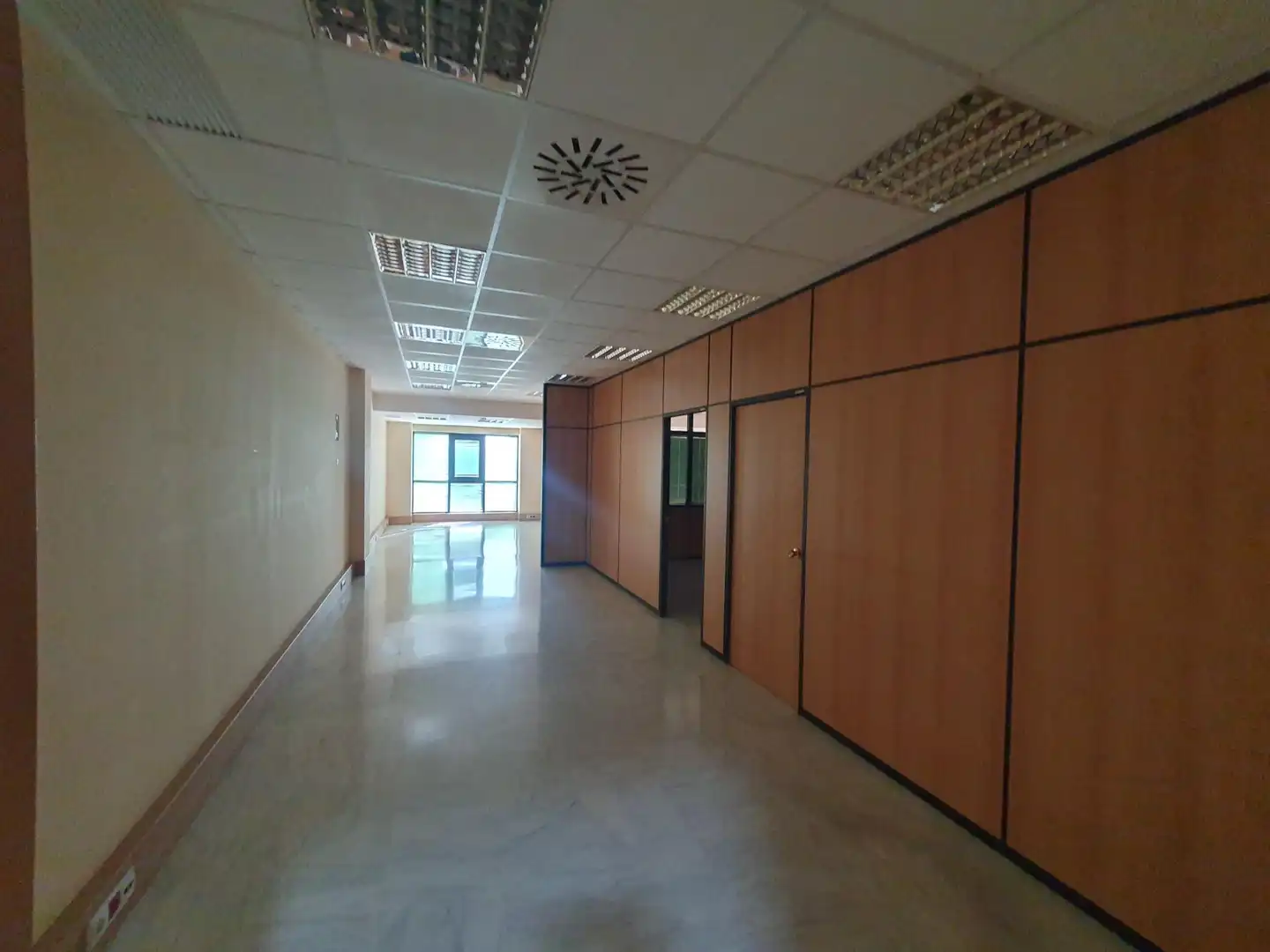 Büro zum Verkauf in Sevilla