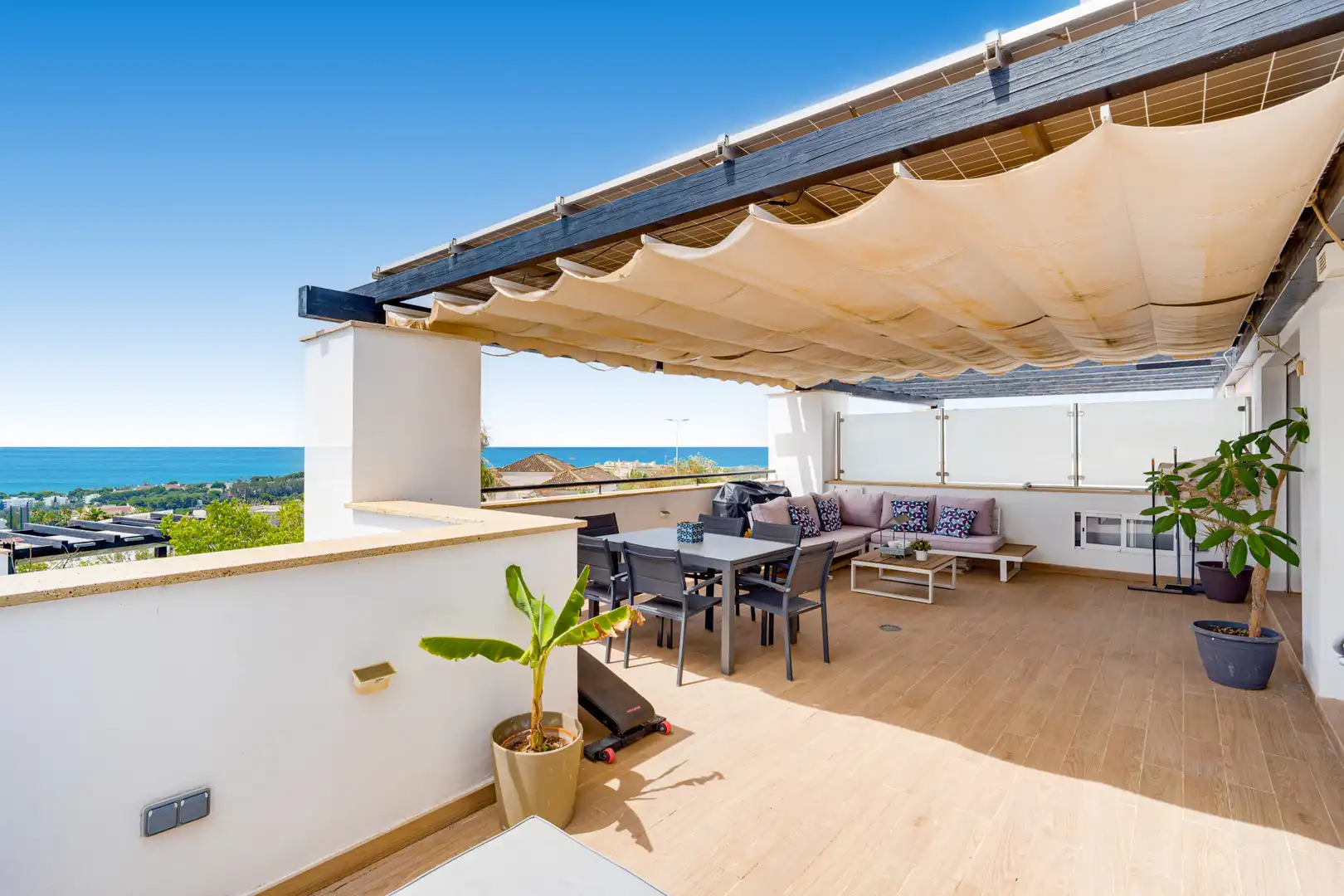 Terrassa de Àtic en venda en Marbella amb Aire condicionat, Terrassa i Piscina