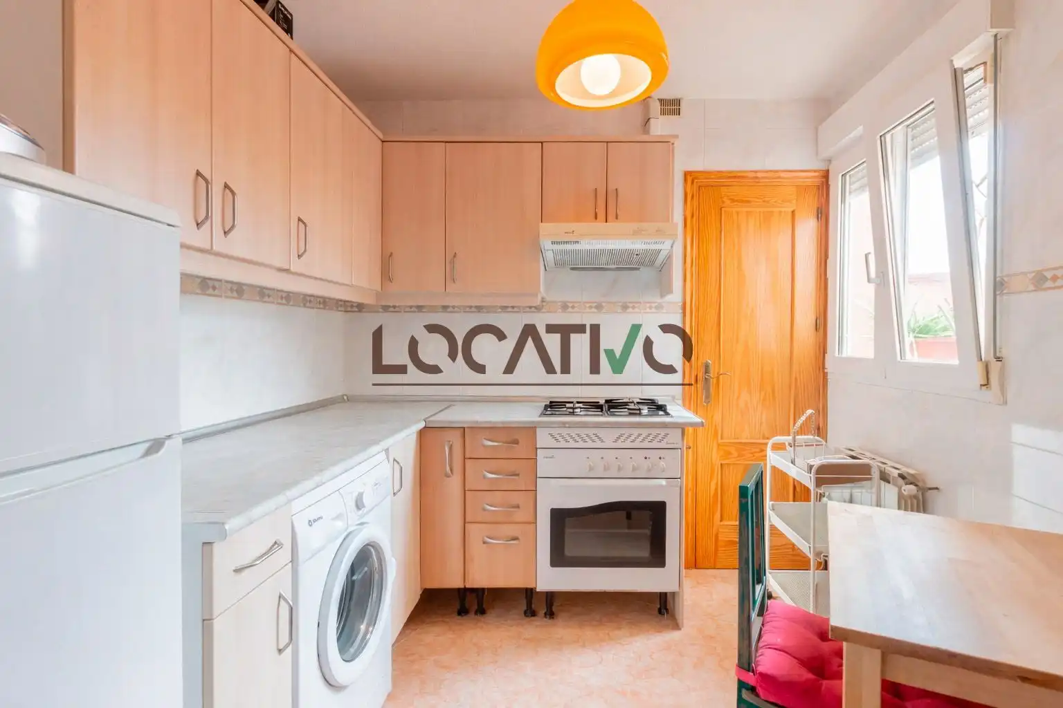 Cocina de Piso en venta en Valdemorillo con Calefacción