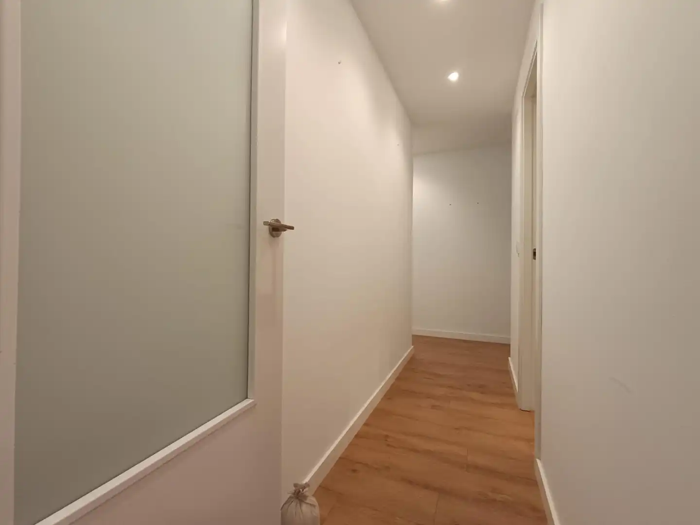 Wohnung zum Verkauf in Córdoba mit Klimaanlage, Heizung und Privatgarten