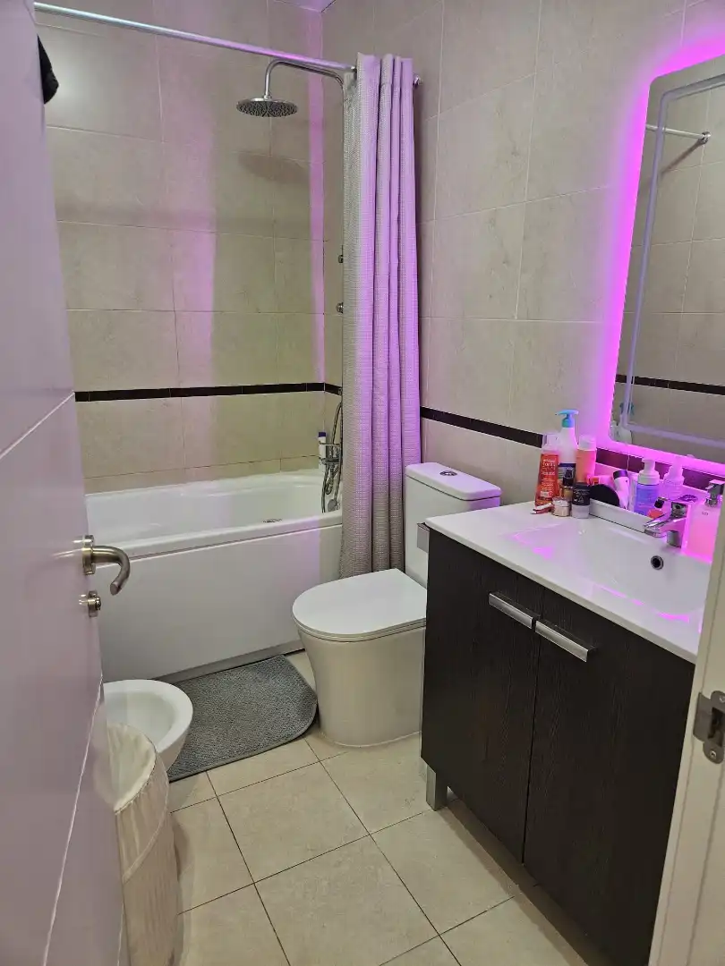 Baño de Piso en venta en Roquetas de Mar con Amueblado