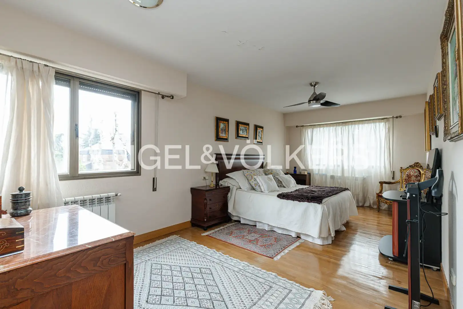 Habitación de Casa o chalet en venta en Pozuelo de Alarcón con Calefacción, Jardín privado y Terraza
