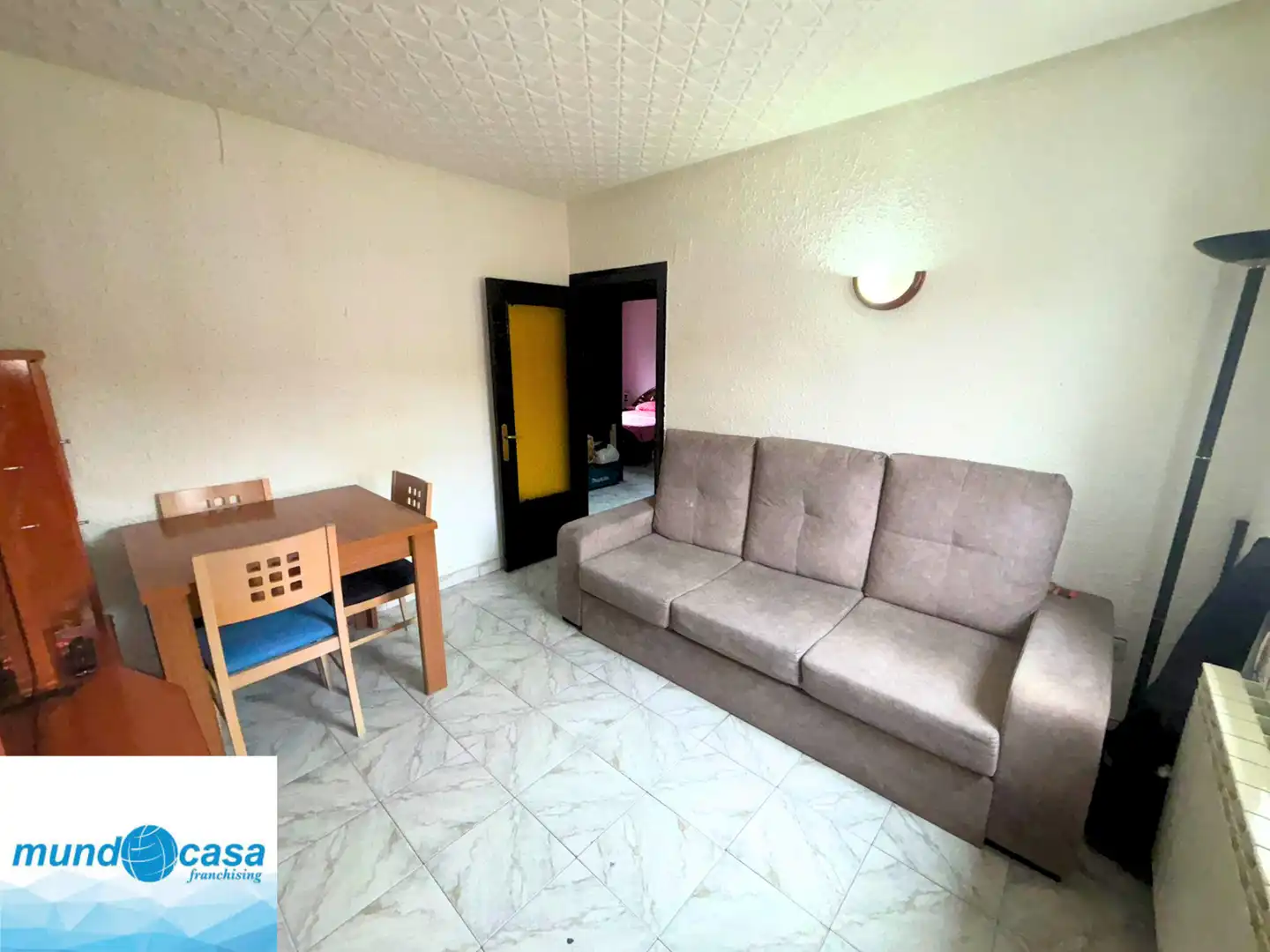 Sala de estar de Piso en venta en Zaragoza con Aire acondicionado, Calefacción y Amueblado