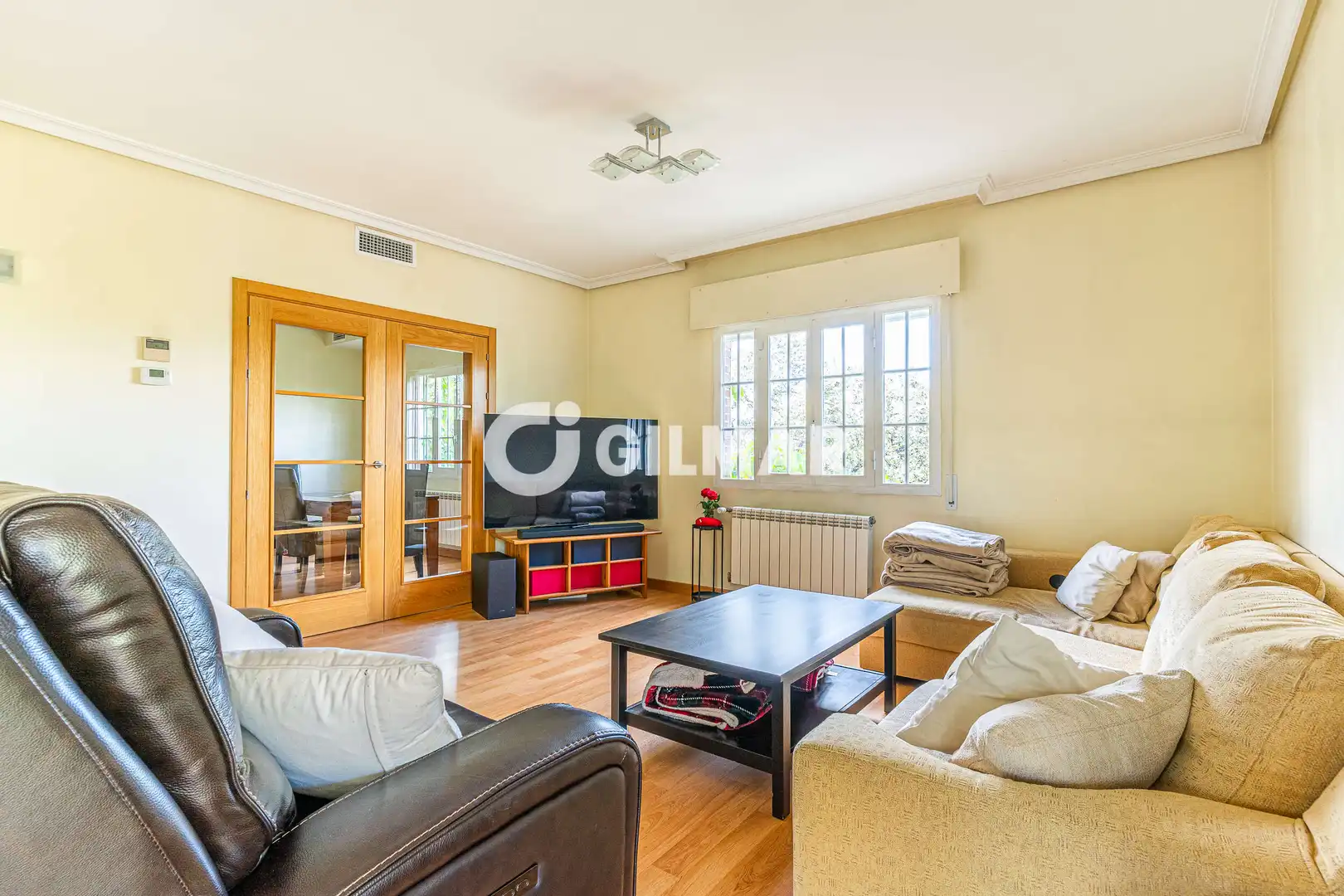 Sala d'estar de Casa o xalet en venda en Club de Golf
