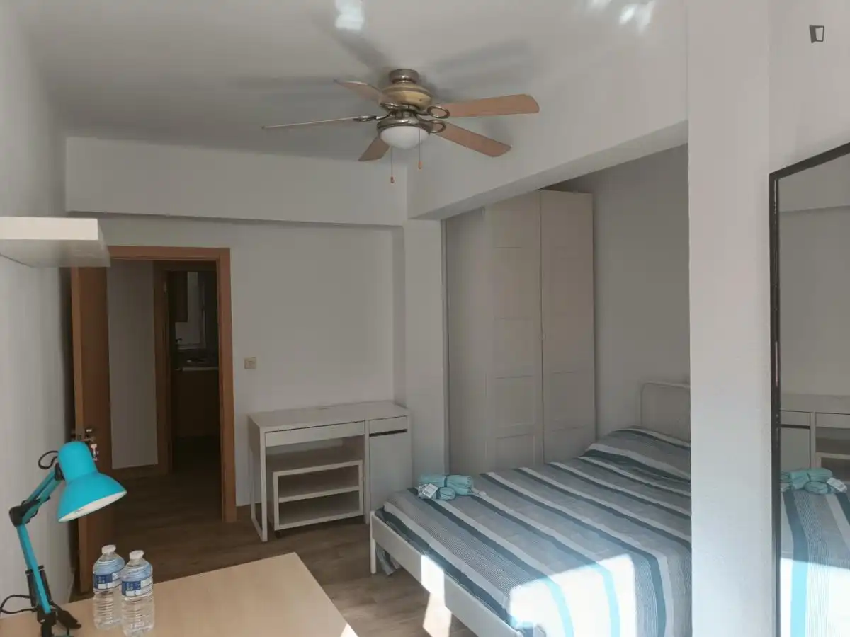 Habitación en Ciudad Jardín - Tagarete - El Zapillo