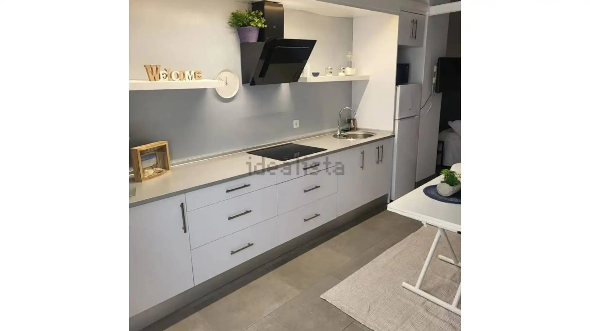 Kitchen of Study for sale in Cornellà de Llobregat