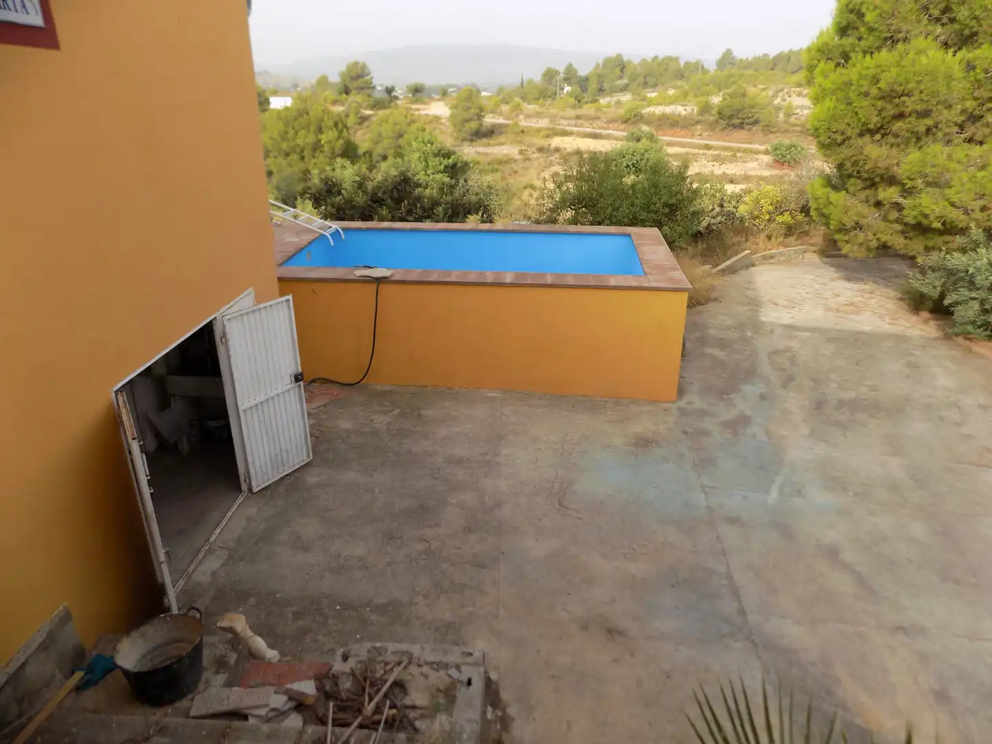 Piscina de Casa o chalet de alquiler en Montserrat con Jardín privado, Terraza y Trastero