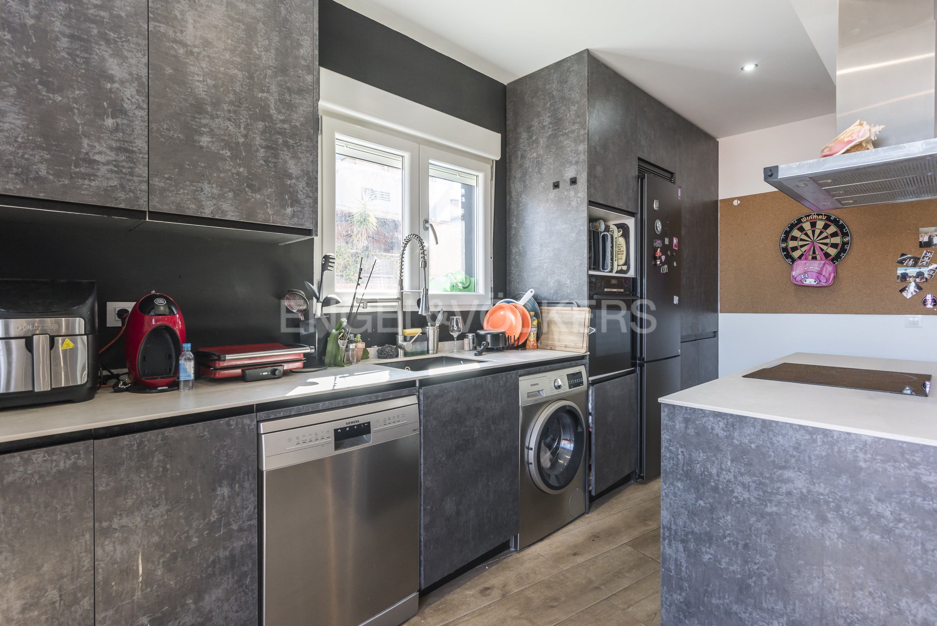 Kitchen of Attic for sale in  Madrid Capital  with Air Conditioner, Heating and Terrace