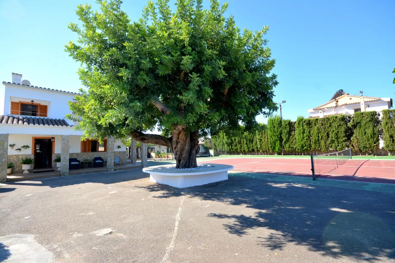 Vista exterior de Casa o xalet en venda en Marratxí amb Aire condicionat, Calefacció i Jardí privat