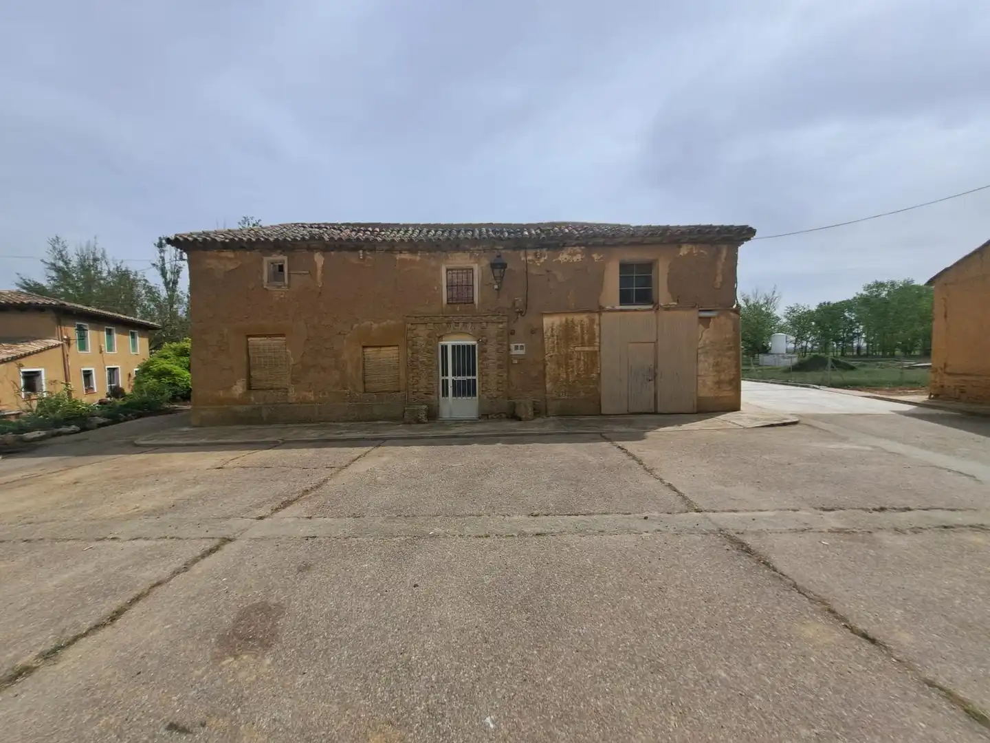 Vista exterior de Finca rústica en venta en Abarca de Campos con Jardín privado y Trastero