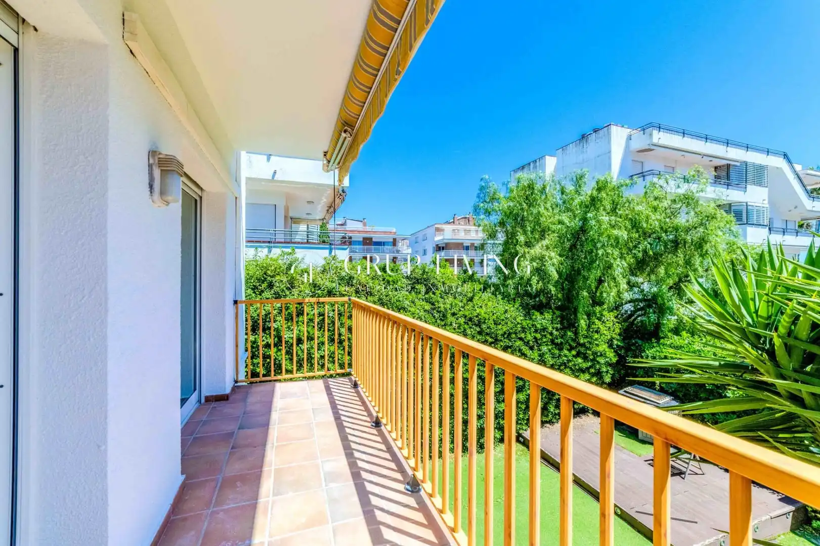 Casa amb terrassa en venda a Can Girona - Terramar - Vinyet, imagen 13