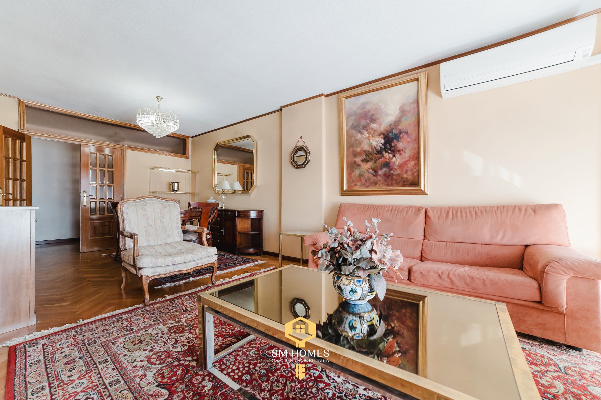 Living room of Flat for sale in  Madrid Capital  with Air Conditioner, Heating and Terrace