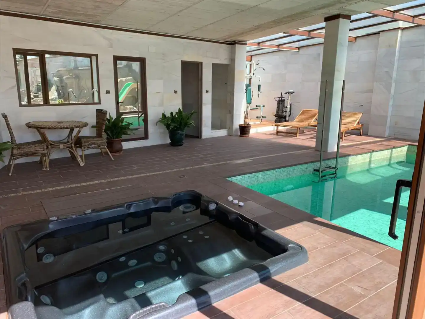 Piscina de Pis en venda en Villa de Otura amb Aire condicionat, Jardí privat i Parquet