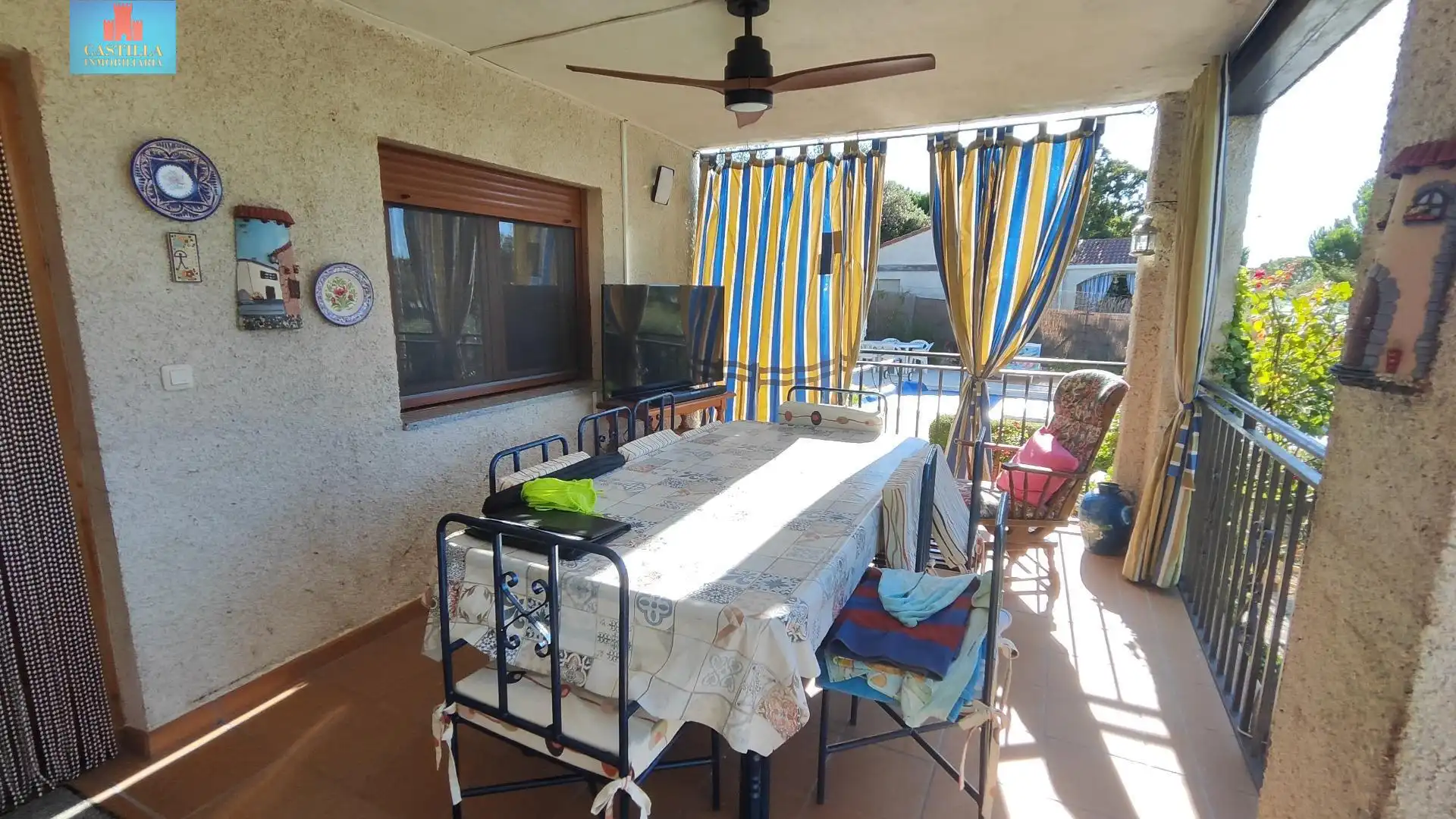 Terrassa de Casa o xalet en venda en Peñalba de Ávila amb Calefacció, Jardí privat i Traster