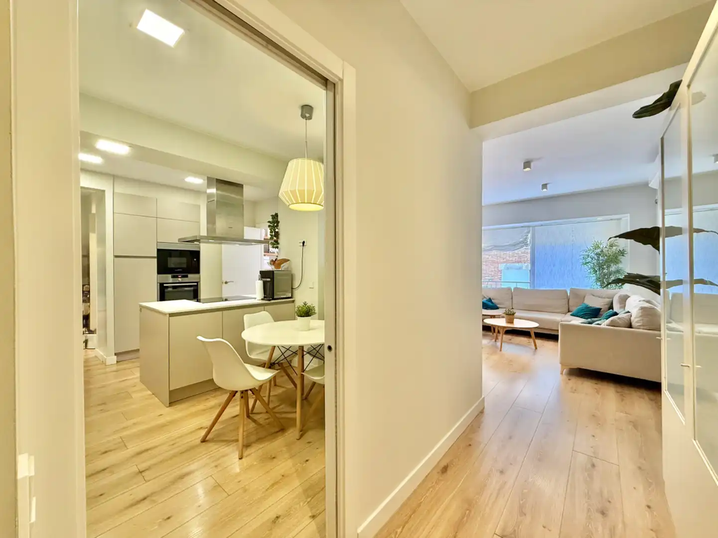 Cocina de Piso de alquiler en Barcelona con Aire acondicionado, Calefacción y Parquet
