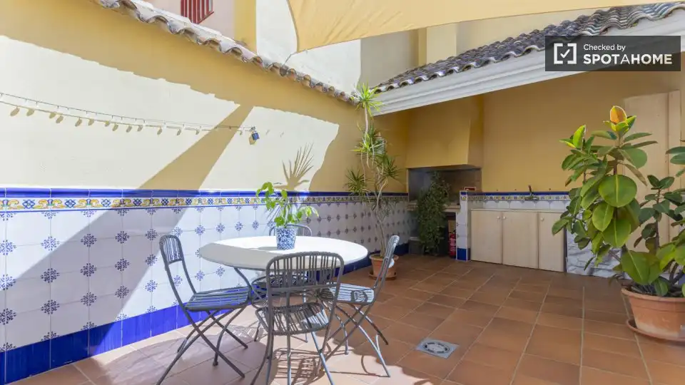 Terraza de Piso de alquiler en Sedaví con Aire acondicionado, Calefacción y Amueblado
