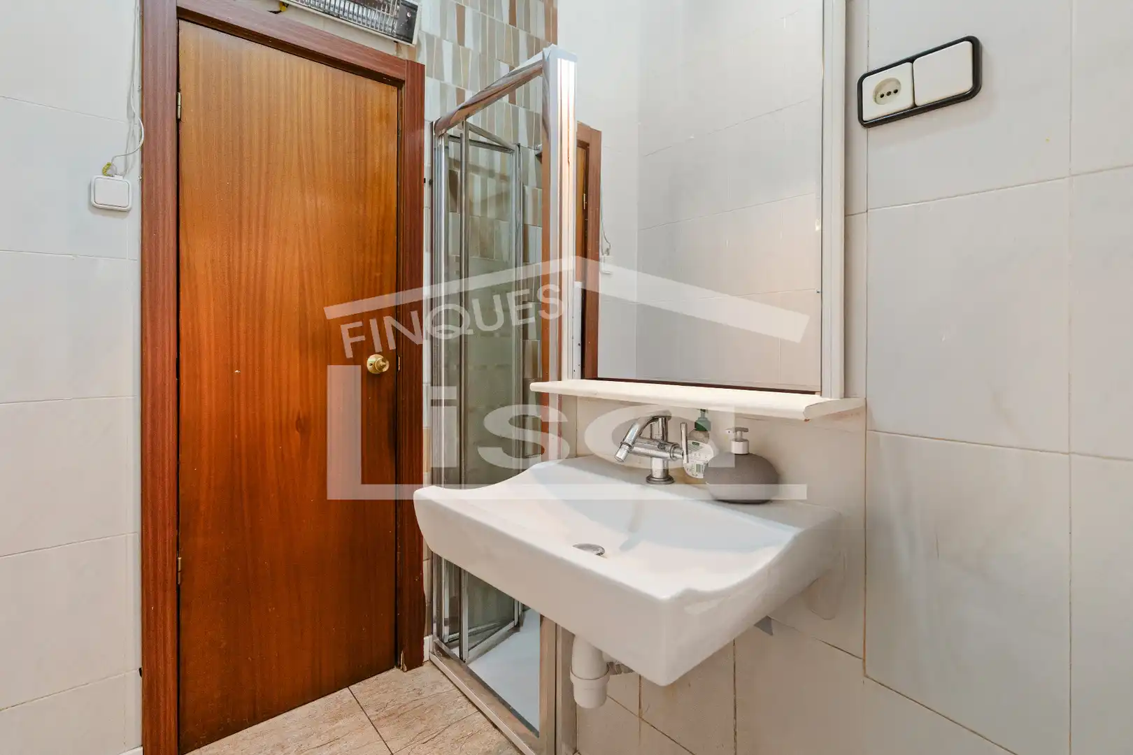 Badezimmer von Wohnung zum Verkauf in Barcelona